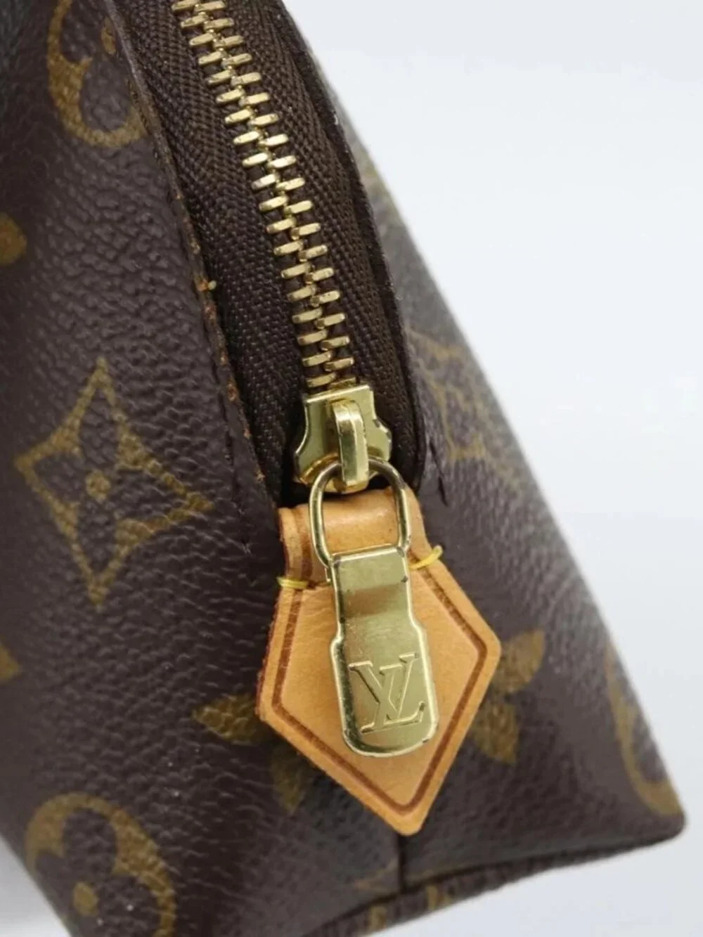 LOUIS VUITTON Monogram Pochette Cosmetic PM Pouch M43998 LV Auth hk3910